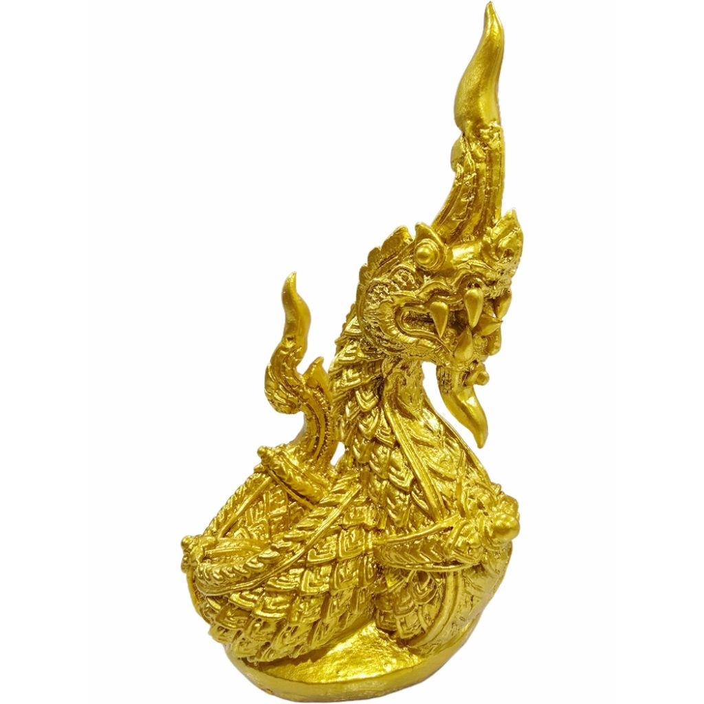 6a4ce84a059d3_1783425098.jpg 泰国宝物 帕雅纳phaya nak 金色 100% 正品 Namphi 铁矿石铸造 底座宽 10 cm 高 19 cm 金色 100% 正品 Namphi 铁矿石铸造 底座宽 10 cm 高 19 cm - Image 1
