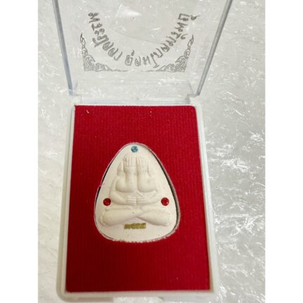 泰国佛牌 必达Phra Pitta 佛历 : BE 2561  👉附有原装庙盒
