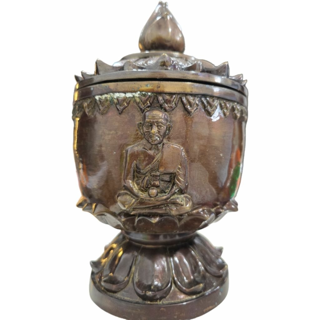 6a4ce9f10b0b8_1783425521.jpg Lp Thuad Holy Water 龙婆托圣水容器皿 水泰国圣水碗 圣水器皿 - Image 1