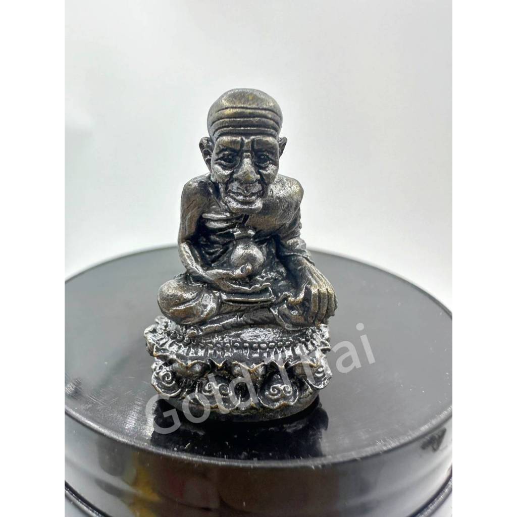 6a4cea5152e4f_1783425617.jpg 泰国佛牌 Copper Thai 黑铜 龙婆托 lp Thuad (放车,佩戴小金身) 泰国黑铜像 3.5cm - Image 1